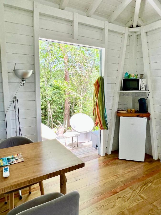 Le Surf Lodge, Chambre Avec Vue Mer Dans Un Ecrin De Verdure 데샤이에스 외부 사진